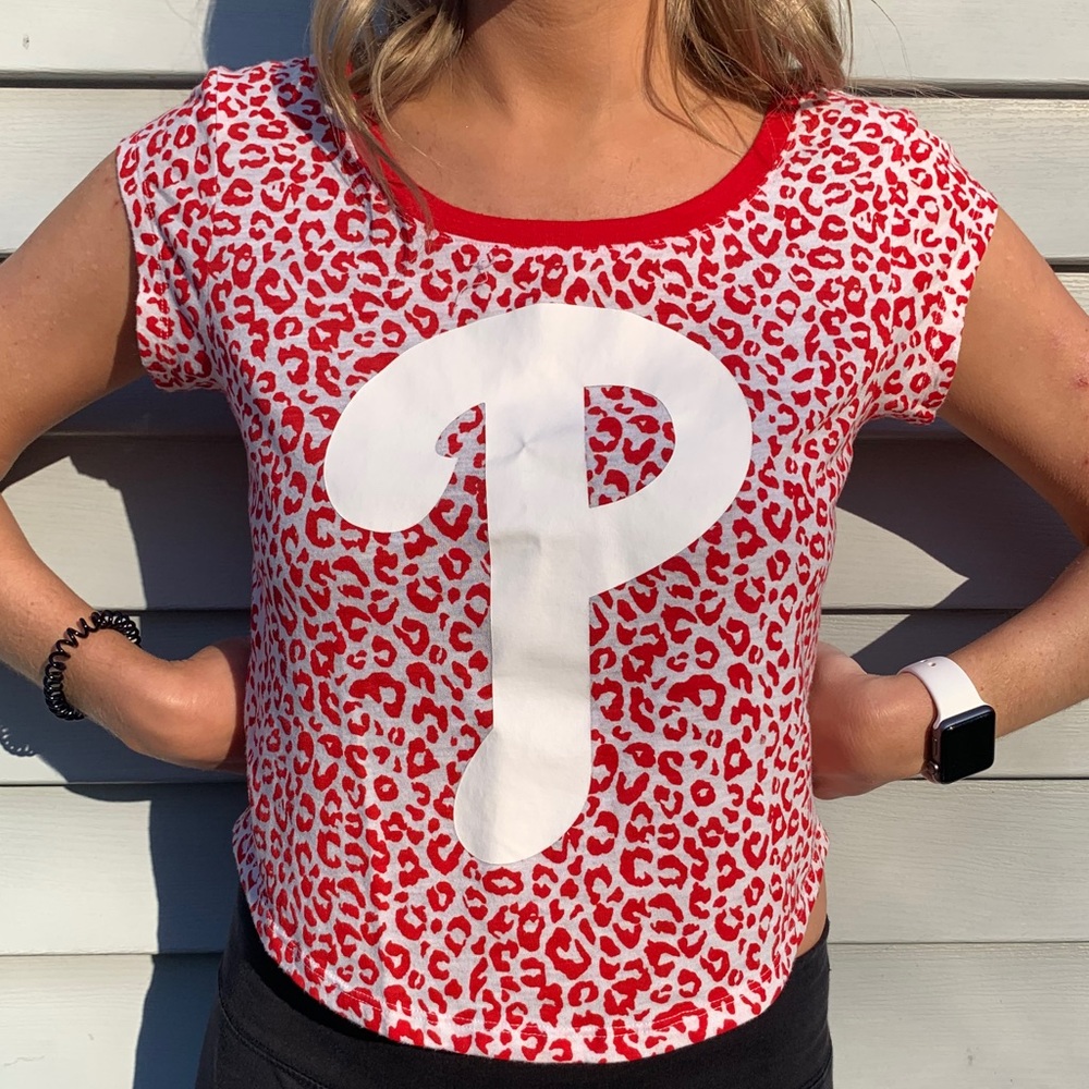 Phillies cropped leopard tshirt